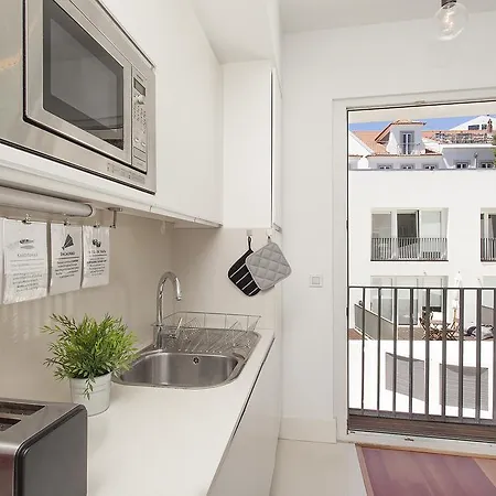 Lifestyle House * Lisbon