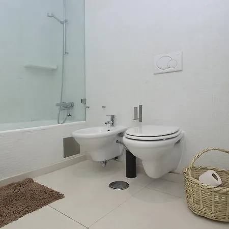 Apartment Lifestyle House *
